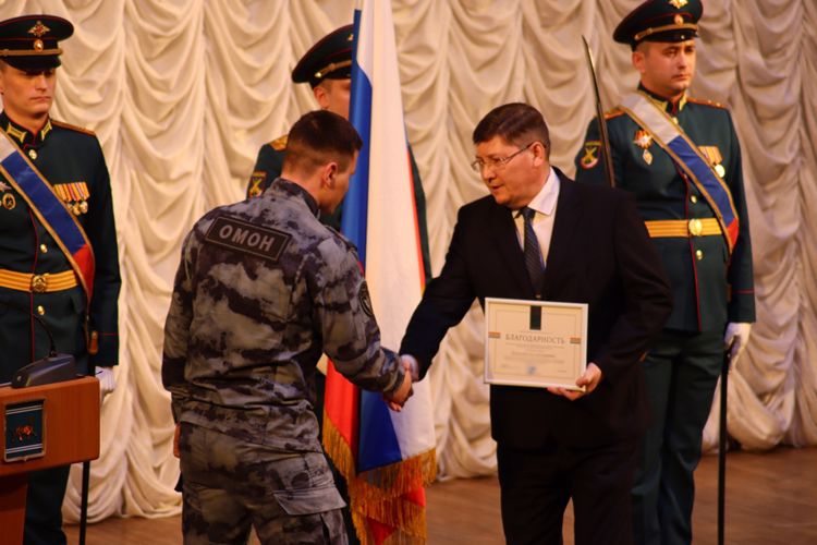 В областной филармонии наградили сотрудников Управления Росгвардии по Еврейской автономной области