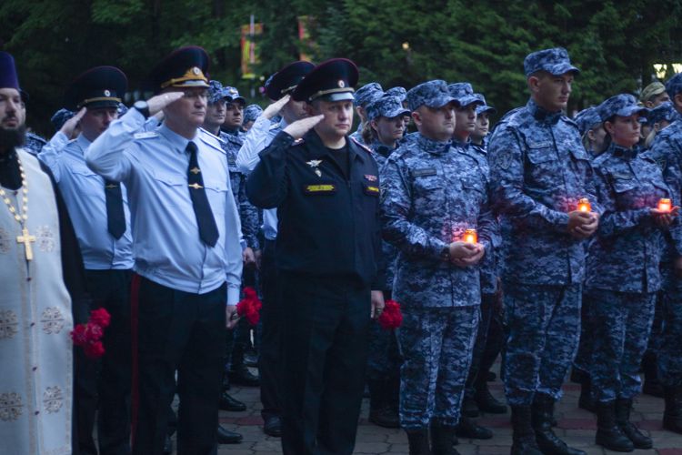 Сотрудники и военнослужащие Управления Росгвардии по ЕАО присоединились к общероссийской акции «Завтра была война»