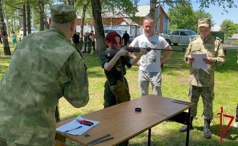 Сотрудники Управления Росгвардии по ЕАО приняли участие в судействе военно-спортивной эстафете «Поле Куликово»