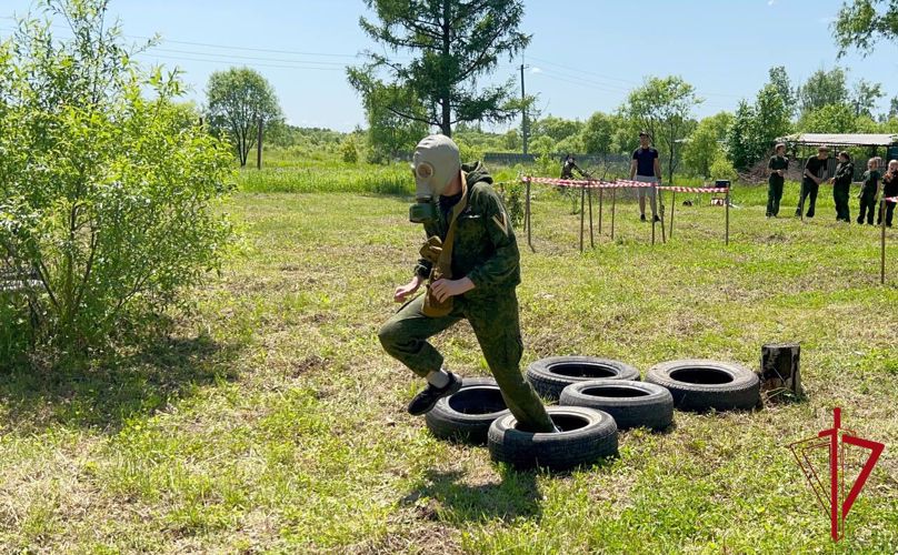 Сотрудники Управления Росгвардии по ЕАО приняли участие в судействе военно-спортивной эстафете «Поле Куликово»