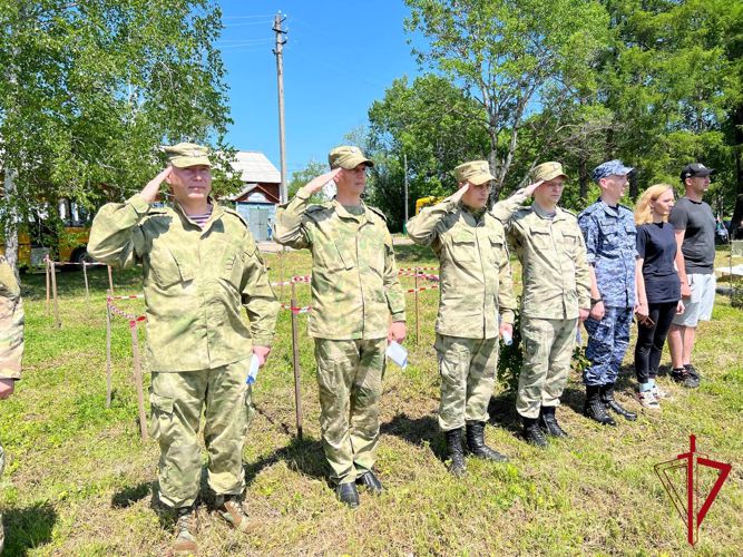 Сотрудники Управления Росгвардии по ЕАО приняли участие в судействе военно-спортивной эстафете «Поле Куликово»
