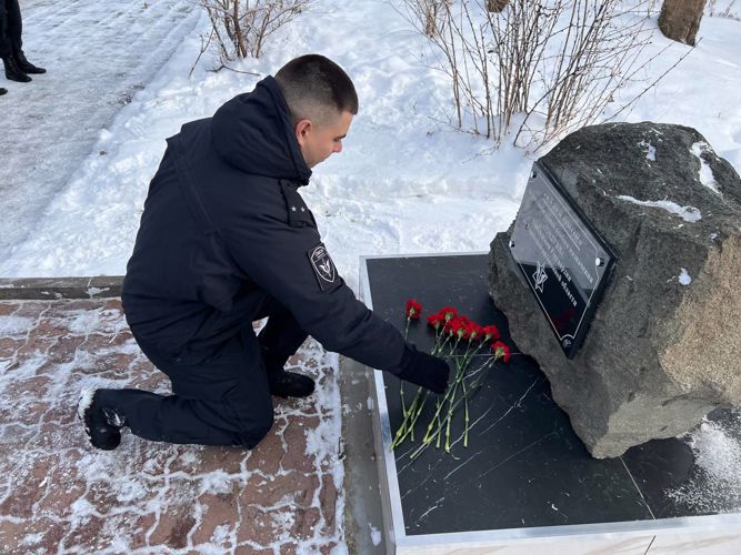 Росгвардейцы почтили памяти погибшим при исполнении служебно-боевых задач