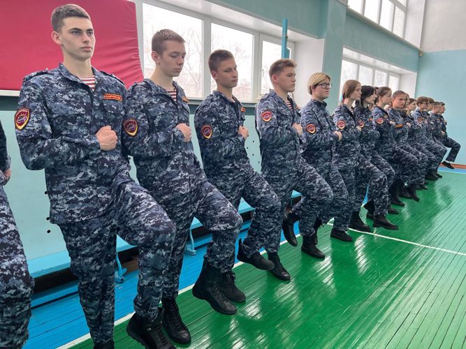 Ученики подшефного класса Росгвардии: из школы в профессию 