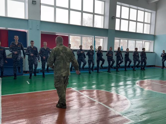 Ученики подшефного класса Росгвардии: из школы в профессию 