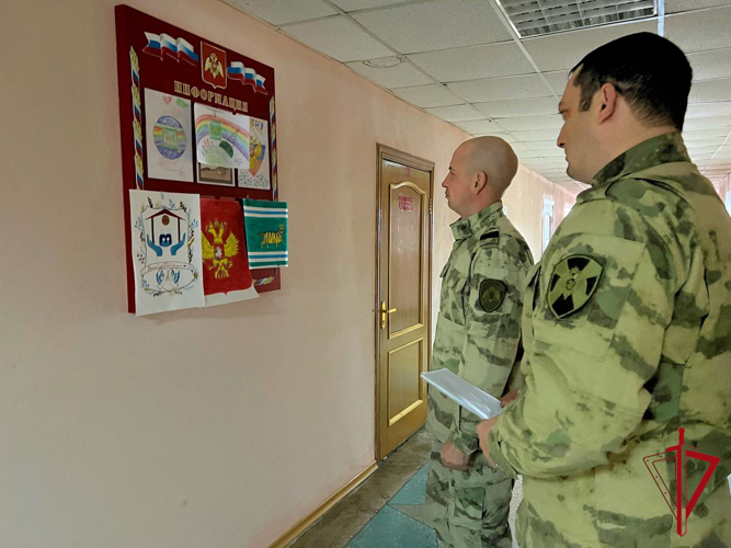 Росгвардия подвела итоги конкурса детского рисунка в Биробиджане 