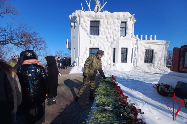 В ЕАО росгвардейцы почтили память погибших в Волочаевской битве
