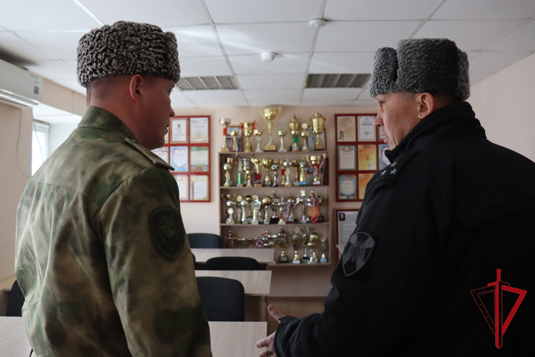 Заместитель командующего Восточным округом Росгвардии посетил Еврейскую автономию с рабочим визитом