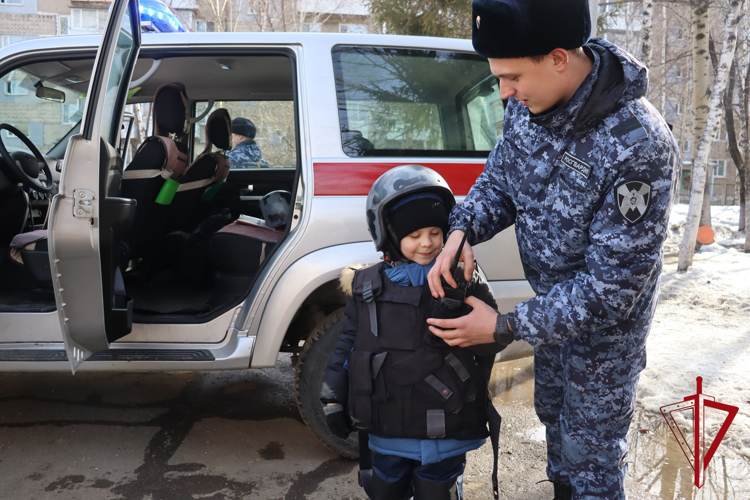 Ведомственный проект «Дни Росгвардии» продолжается в Еврейской автономии