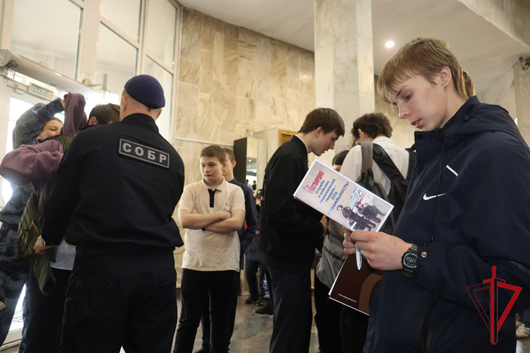 Подразделения Росгвардии приняли участие в региональном этапе ярмарки профессий  