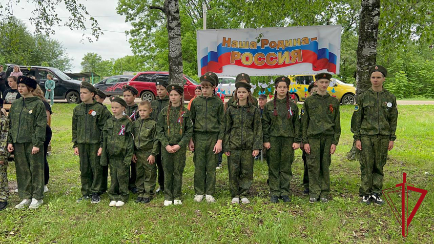 В День России военнослужащие Управления Росгвардии по ЕАО приняли участие в судействе эстафеты "Поле Куликово"