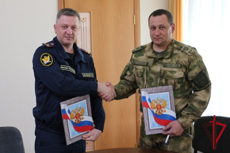 В Еврейской автономии Росгвардия и УФСИН заключили соглашение о направлениях взаимодействия 