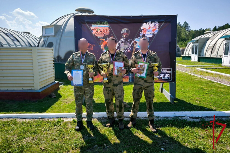 Спецназовец из ЕАО стал серебряным призером чемпионата Росгвардии по стрельбе в Ангарске