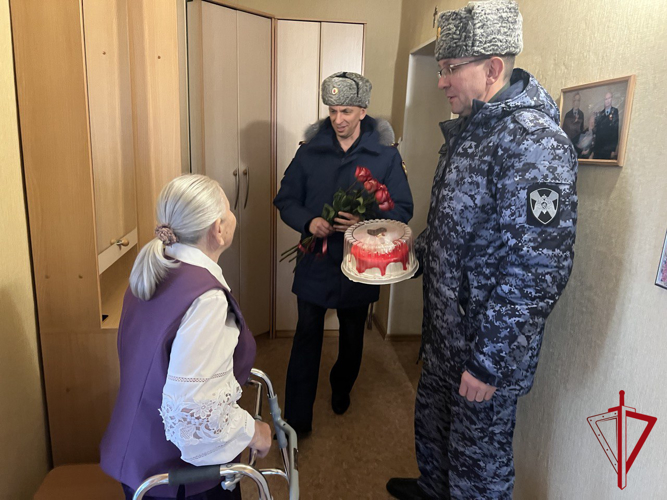 Торжественное собрание в честь Дня ветерана войск правопорядка прошло в Биробиджане