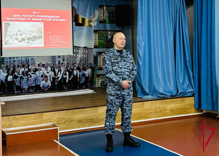 Герои прошлого вдохновляют будущее: семинар памяти в биробиджанской школе