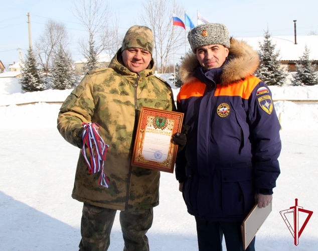 Росгвардейцы Еврейской автономии вошли в тройку лучших по хоккею на валенках