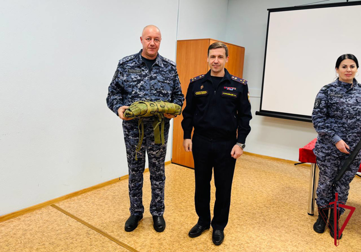 На страже законности и безопасности: свой день рождения празднуют подразделения государственного контроля и лицензионно-разрешительной работы Росгвардии в ЕАО