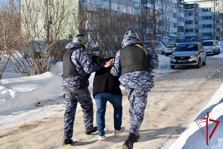 Росгвардия пресекла конфликт в биробиджанском развлекательном заведении