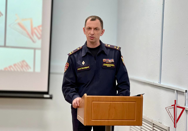 Церемония награждения сотрудников СОБР состоялась в Управлении Росгвардии по ЕАО