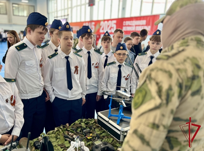 В Биробиджане Росгвардия поддержала Дальневосточный форум, посвящённый 80-летию Победы 