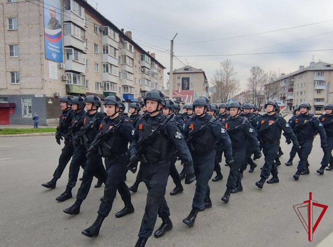 Росгвардейцы Еврейской автономии чтят память защитников Родины 