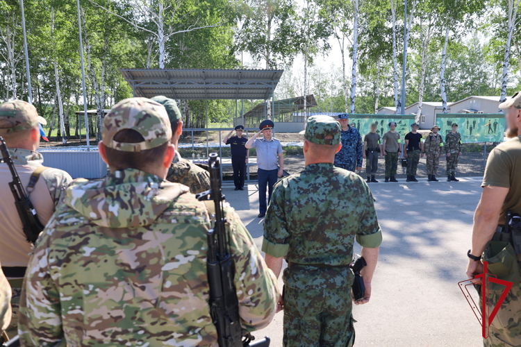 Росгвардейцы Еврейской автономии стали серебряными призерами в соревнованиях по практической стрельбе