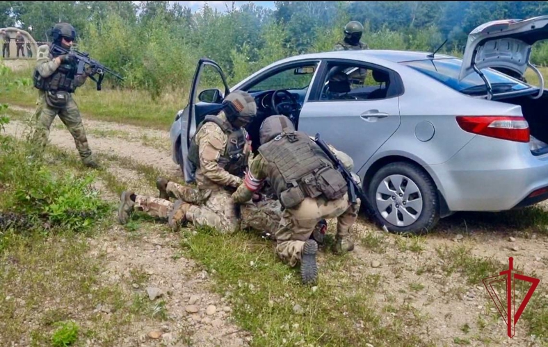 В ЕАО Росгвардия успешно прошла проверку боеготовности в ходе тактико-специальных учений «Экран-Николаевка-2025»
