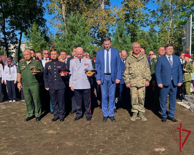 Росгвардия чтит память победы над милитаристской Японией в Биробиджане