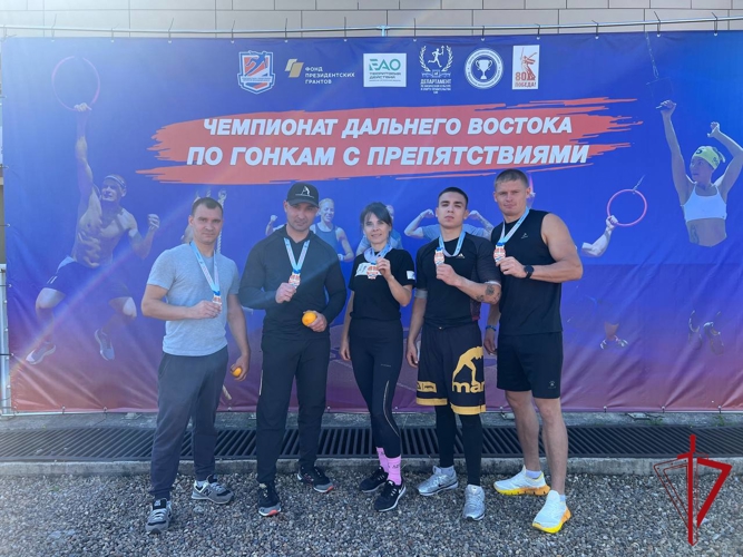 Росгвардейцы успешно выступили на чемпионате Дальнего Востока по гонкам с препятствиями в Биробиджане