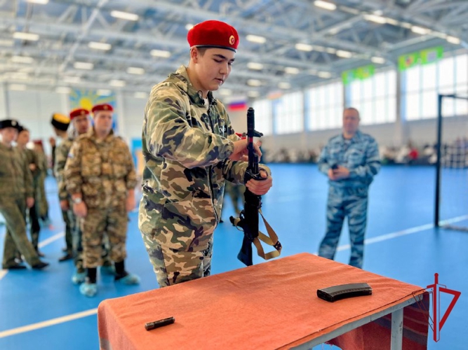 Подготовка Росгвардии обеспечила успех ученикам школы села Лазарево на военизированных стартах в Биробиджане