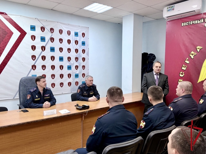 Торжественное собрание посвященное Дню образования подразделений ЛРР и ГК прошло в Биробиджане