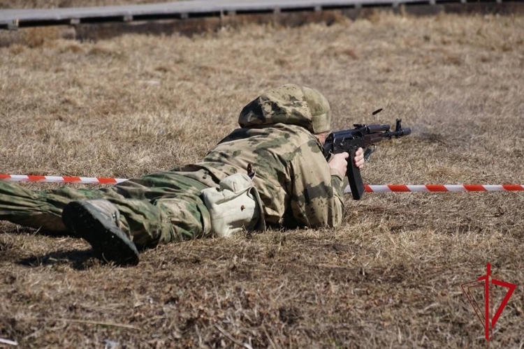 Управление Росгвардии по Еврейской автономной области заняло третье место на чемпионате округа по стрельбе из боевого оружия