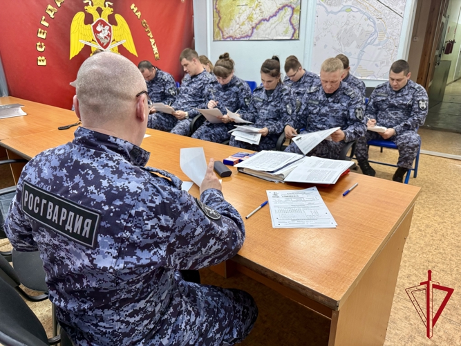 Росгвардейцы приняли участие в международной акции «Диктант Победы» в Биробиджане
