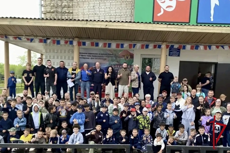 Офицер Росгвардии принял участие в открытом первенстве по вольной борьбе в ЕАО, посвящённом Дню пограничника