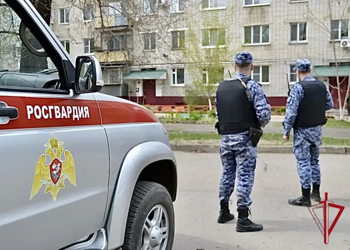 Наряд Росгвардии задержал мужчину уклонявшегося от явки в суд в Биробиджане  