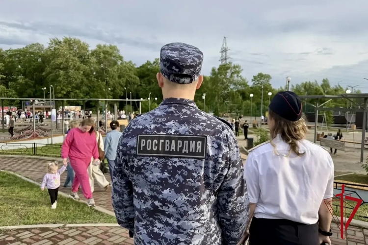 Специалисты Росгвардии обеспечили безопасность во время проведения Дня России в ЕАО