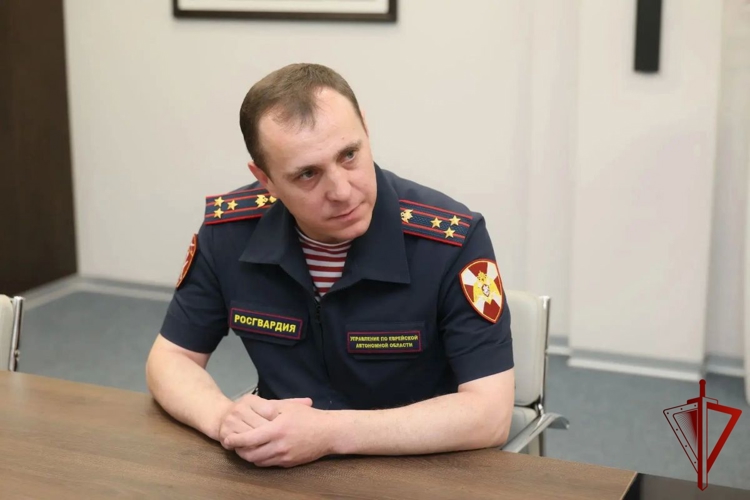 Рабочая встреча губернатора ЕАО с врио начальником управления Росгвардии состоялась в Биробиджане