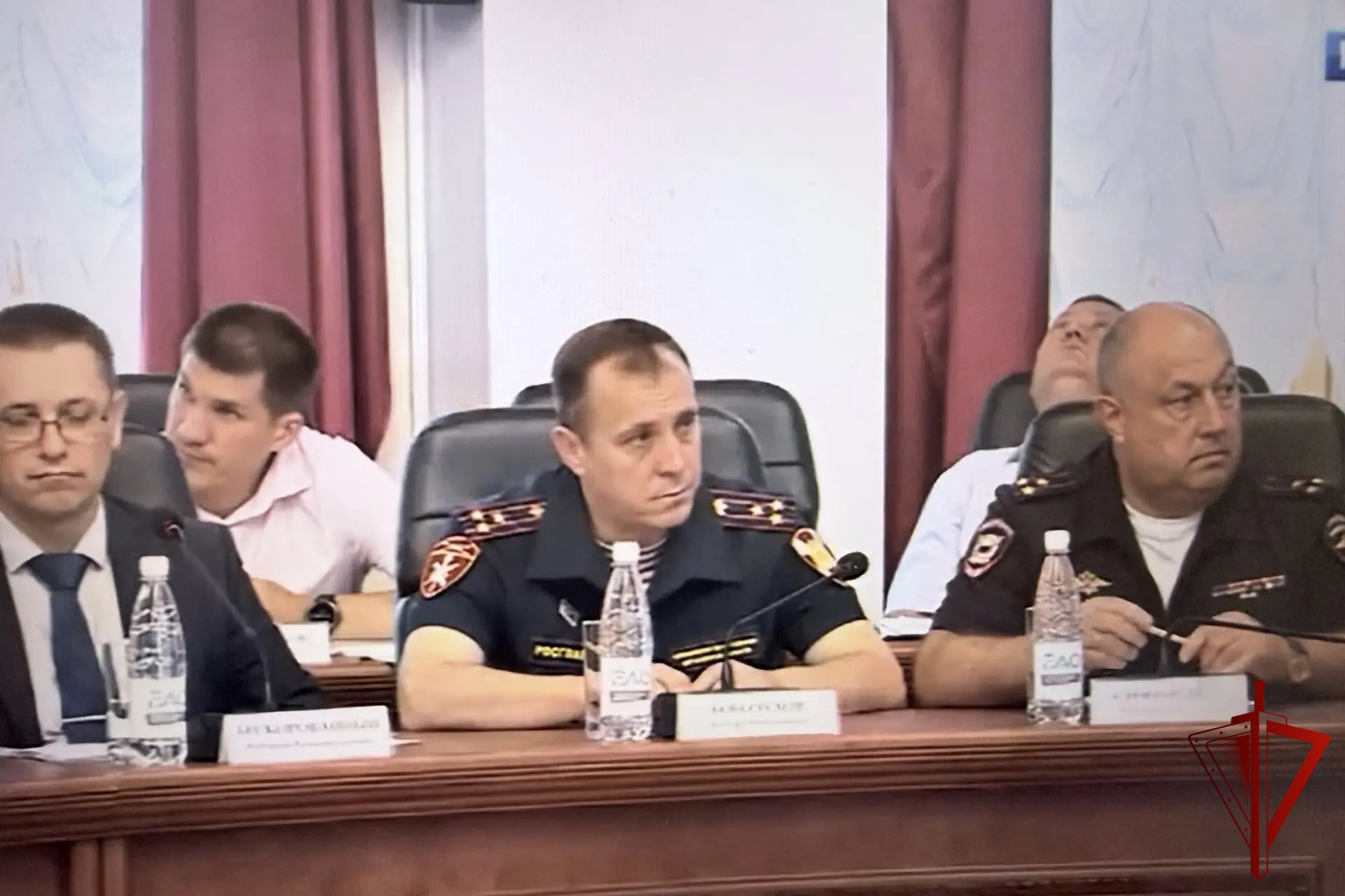В ЕАО руководитель регионального управления Росгвардии принял участие в заседании антитеррористической комиссии