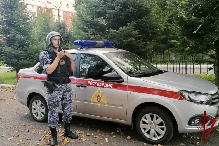 Более 3900 раз выезжали по сигналу «Тревога» сотрудники вневедомственной охраны Росгвардии за 9 месяцев 2026 года
