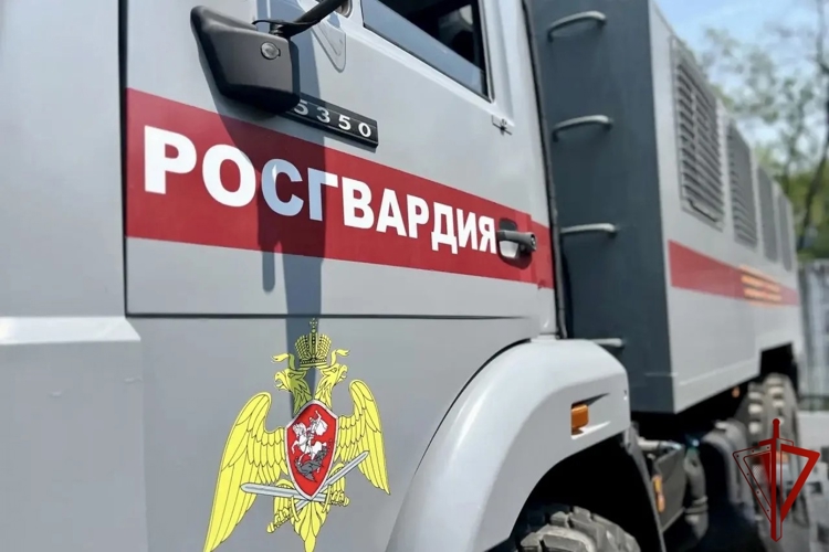 Росгвардейцы задержали сборщиков конопли в ЕАО
