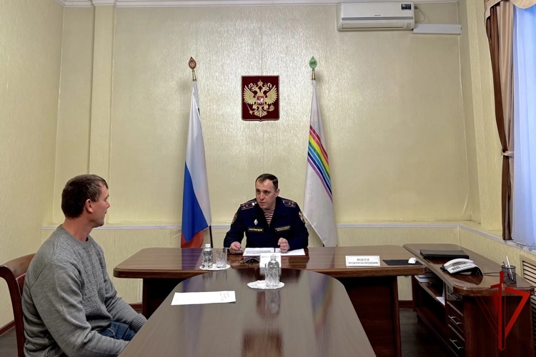 Личный приём граждан в приёмной Президента РФ в ЕАО провёл врио начальника Управления Росгвардии по Еврейской автономной области