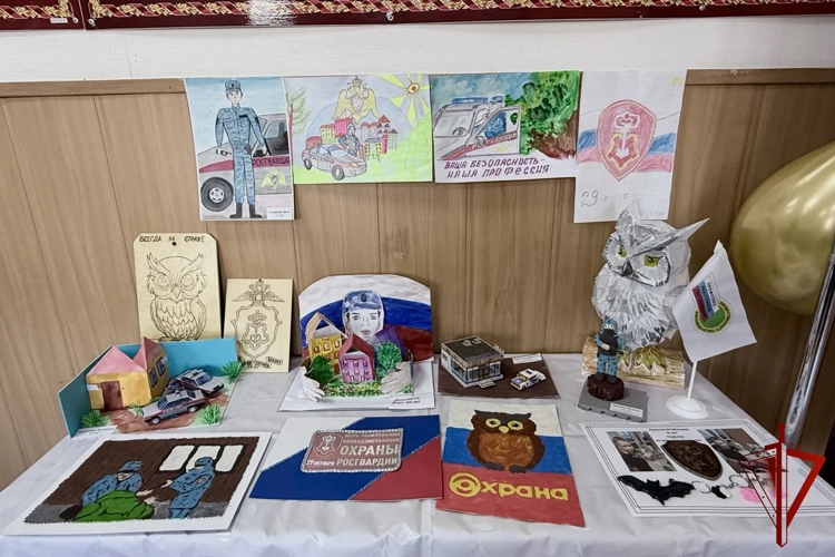В Биробиджане состоялось торжественное мероприятие, посвящённое 74‑й годовщине со дня образования вневедомственной охраны