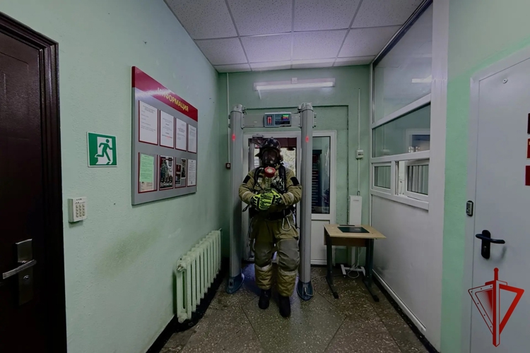 Совместное тактико‑специальное учение Росгвардии и МЧС прошло в Еврейской автономной области